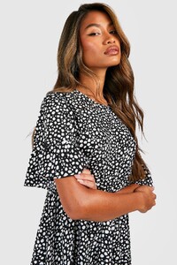 DENIM2024-25_f8220bb9-a864-4856-ba68-2b9293883aa9_1199x1800.jpg