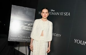Daisy-Ridley-010.jpg