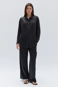 EnaSilkShirtBlack_2121_39d21721-b3f0-4aef-a977-5718bb485ca9_800x.webp