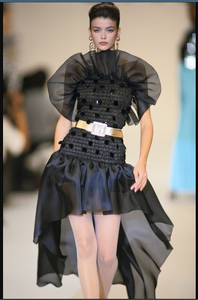 GivenchySS1991(1).thumb.png.ded57f7f6178fc135e2ae5eab32719c0.png