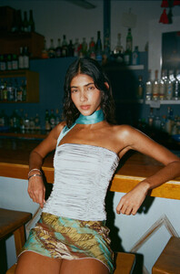 Indah-Brittany-Lifestyle-112_1080x.jpeg