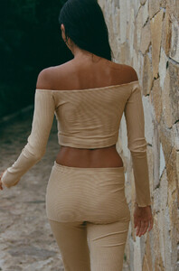 Indah-Brittany-Lifestyle-141_1e81850d-b917-45cb-a15e-abf358fcc545_1080x.jpeg