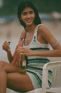 Indah-Brittany-Lifestyle-188_1080x.jpeg