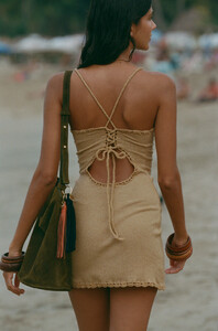 Indah-Brittany-Lifestyle-41_1080x.jpeg