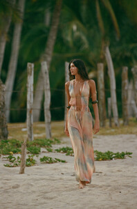 Indah-Brittany-Lifestyle-92_1080x.jpeg
