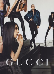 Inez__Vinoodh_Gucci_Fall_Winter_2009_10_01.thumb.jpg.4e55f90f1b5d48f39d5b99bdff2922ad.jpg