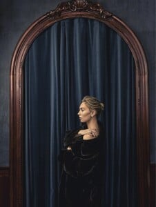 LOfficiel_Paris_2023_12_fr.downmagaz.net-039.thumb.jpg.a8b3f190a2daf7918ec7216b234cd574.jpg