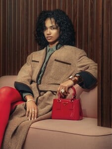 LOfficiel_Paris_2023_12_fr.downmagaz.net-061.thumb.jpg.9f4855b3a0e5a577fcbc1f7b8405fc6b.jpg
