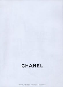 Lagerfeld_Chanel_Handbangs_Fall_Winter_2009_10_02.thumb.jpg.bac0760559352fcaaed5bf214d310de7.jpg