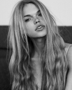 Lieke_bnw_06xs_websize.jpg