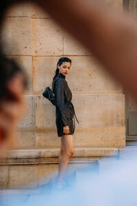 LudovicdeSaintSerninSS24bySTYLEDUMONDE0K3A0579FullRes.thumb.jpg.e0812a3a6c154b2ff8d1c7299d7dd274.jpg