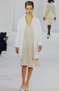 MIUMIU_FS_FW95_033.thumb.jpg.37764e7b256b1b89267181373df9a0e1.jpg