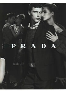 Meisel_Prada_Menswear_Fall_Winter_2010_10_02.thumb.jpg.c06b5c5ec6db59f00b59d6aafcc12819.jpg