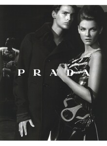 Meisel_Prada_Menswear_Fall_Winter_2010_10_03.thumb.jpg.56e08c20d923df088347e92f233b1351.jpg