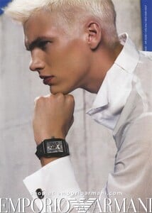 Mert__Marcus_Emporio_Armani_Spring_Summer_2009_03.thumb.jpg.75212e9b10b3b408cea0d190498918f9.jpg