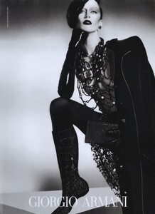 Mert__Marcus_Giorgio_Armani_Fall_Winter_2009_10_02.thumb.jpg.146bcbc9cbe6a2e9ac93a83fb38e7ffa.jpg