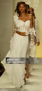 NajahWakils05rositaDiSarno-4u.thumb.jpg.921dc6cc815e3bd848a45ebb6f298ce4.jpg