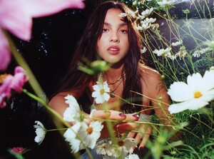 OliviaRodrigoArchives-002.jpg