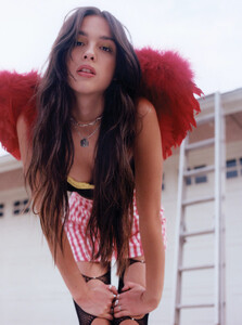 OliviaRodrigoArchives-005.jpg