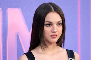 OliviaRodrigoArchives-022.jpg