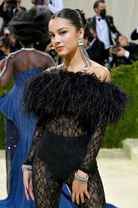 OliviaRodrigoArchives-024.jpg