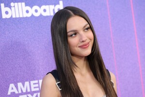 OliviaRodrigoArchives-024.jpg
