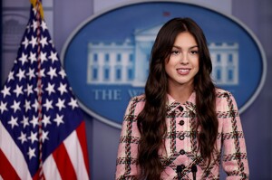 OliviaRodrigoArchives-026.jpg