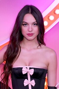 OliviaRodrigoArchives-047.jpg