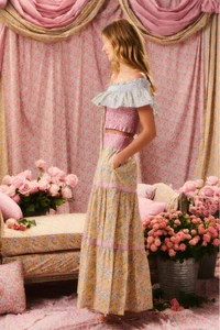 PHIASKIRT-BLUSHINGMEADOWS-LS771-1975_012.webp