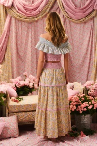 PHIASKIRT-BLUSHINGMEADOWS-LS771-1975_018.webp