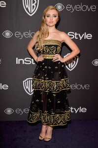 Peyton-List-003.jpg