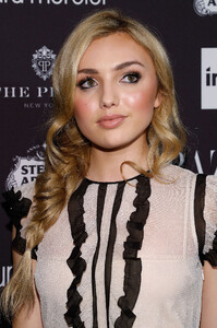 Peyton-R-List_ICONS_2016-005.jpg
