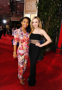 Peyton_List_06~14.jpg