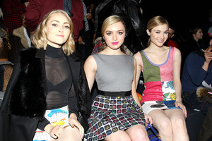 Peyton_List_08~17.jpg