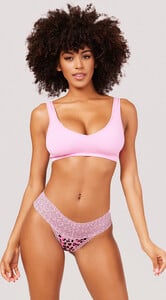 RR_127978-5558_LACE_ANIMAL-PRINT_THONG_PANTY_PINK-1278.thumb.jpg.a0e53523bb0aaef1b6e62a6f92b3420e.jpg