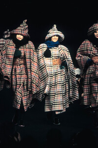 SoniaRykiel1985WomenRTW18.thumb.jpg.ffb0360c1554681a473ee7f7b333a817.jpg