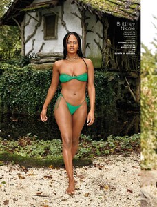 SportsIllustratedSwimsuit2024(36)Porto.thumb.jpg.db1dffb3f1d4e320b3922b48612ed6ef.jpg