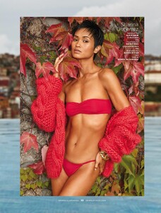 SportsIllustratedSwimsuit2024(42)Porto.thumb.jpg.c4b455ca431efa8d31950e00375844c2.jpg