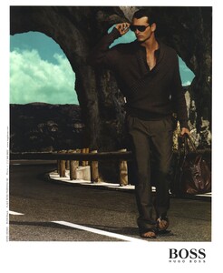 Testino_Boss_by_Hugo_Boss_Spring_Summer_2009_09.thumb.jpg.2f0a53f348abb6c185a2438d82f53b32.jpg