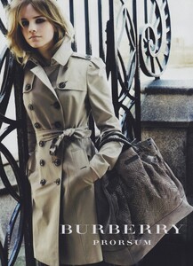 Testino_Burberry_Fall_Winter_2009_10_02.thumb.jpg.9f4ec1d5fd2bb6afa20c0c7ca2bb9400.jpg