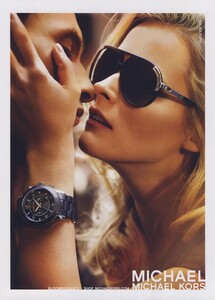 Testino_Michael_Kors_Fall_Winter_2009_10_07.thumb.jpg.c9cfbb7464a67b3795f9cbc4f2d53a3f.jpg
