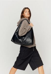 VOL20193SUNDOWNDENIMSHORTS2.thumb.jpg.055b83333bab6eb24bc263fe7ef63f63.jpg