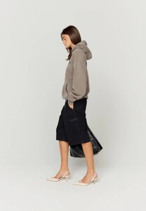 VOL23242_HACKNEY_LOGOHOODIE3.thumb.jpg.90094cc1730601179f5c9fb26bf8c5ad.jpg