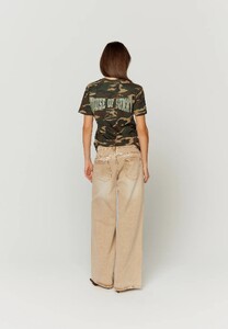 VOL2373CLASSICSANDWIDELEGDENIM4.thumb.jpg.9c0a27453f61bb9b1fcdb34a524b761c.jpg