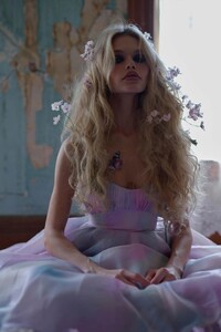 WEB_BUTTERFLY_SS24_SELKIE12_1296x.jpg