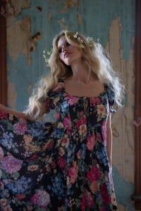 WEB_BUTTERFLY_SS24_SELKIE217_1296x.jpg