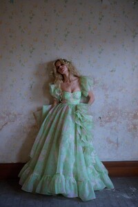 WEB_BUTTERFLY_SS24_SELKIE242_1296x.jpg