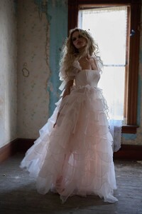 WEB_BUTTERFLY_SS24_SELKIE282_1296x.jpg