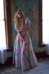 WEB_BUTTERFLY_SS24_SELKIE304_1296x.jpg