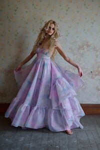 WEB_BUTTERFLY_SS24_SELKIE3_1296x.jpg